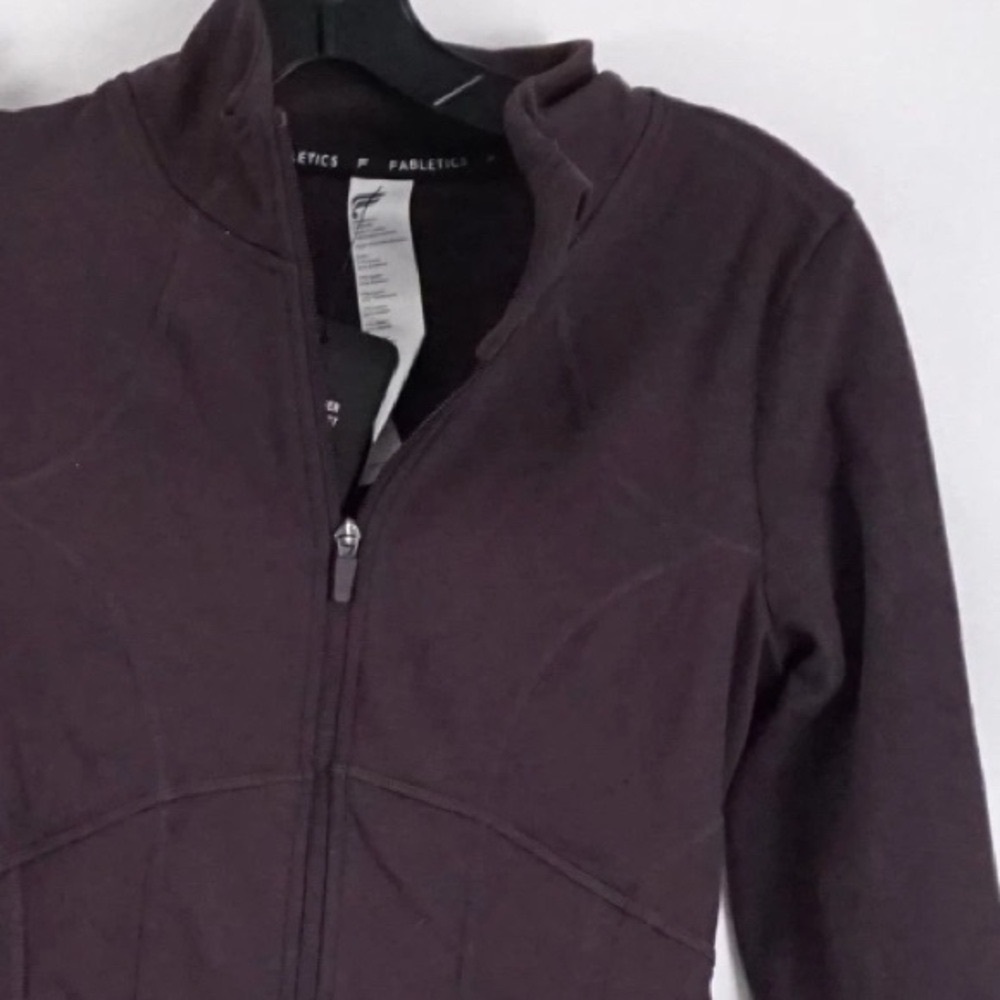 ❌SOLD❌ NWT [Fabletics] Cold Weather Full-Zip Long-Sleeve Jacket Plum Women's S - Picture 4 of 8